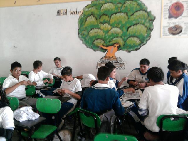 Todos trabajando